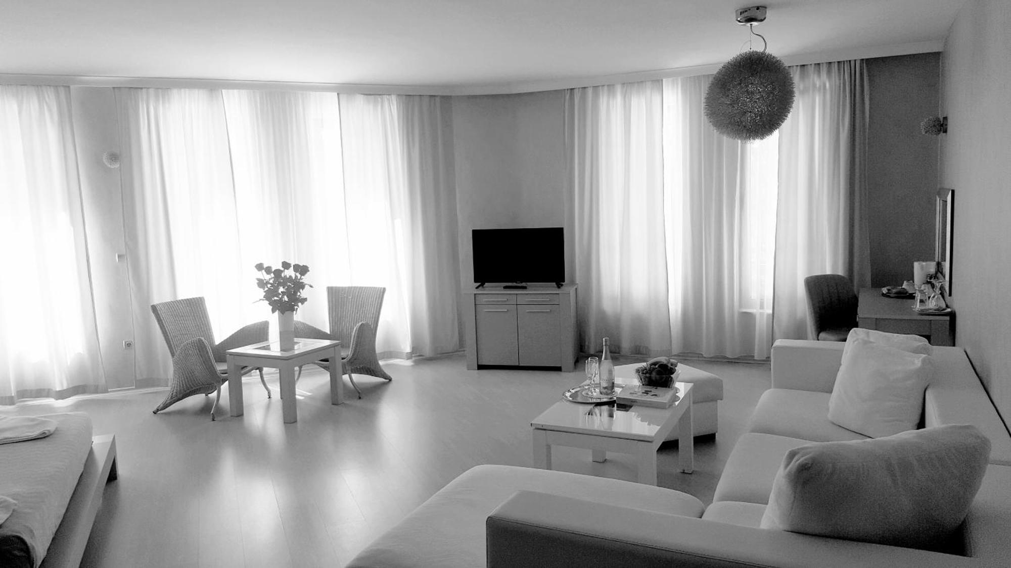 Family Hotel Classic Warna Zimmer foto